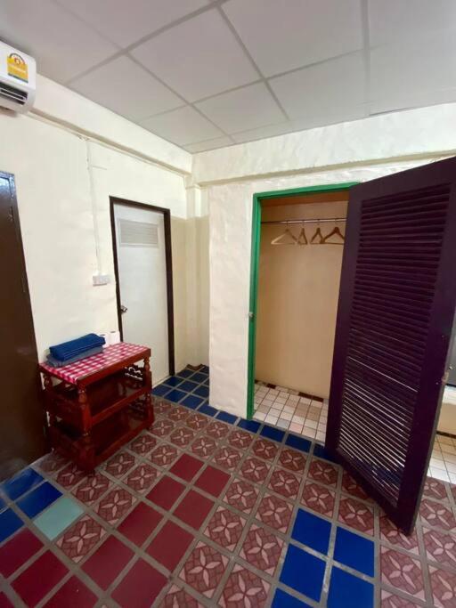 Appartamento Ratanawong Place 406